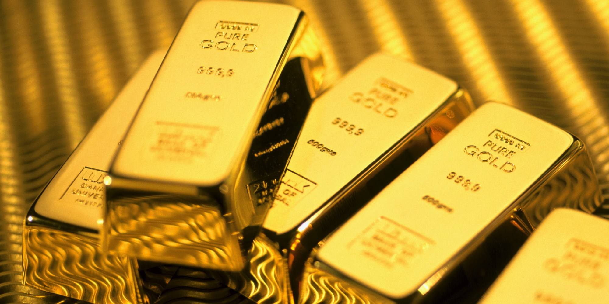 黃金周一閃崩，除了“烏龍指”，還有別的原因嗎？