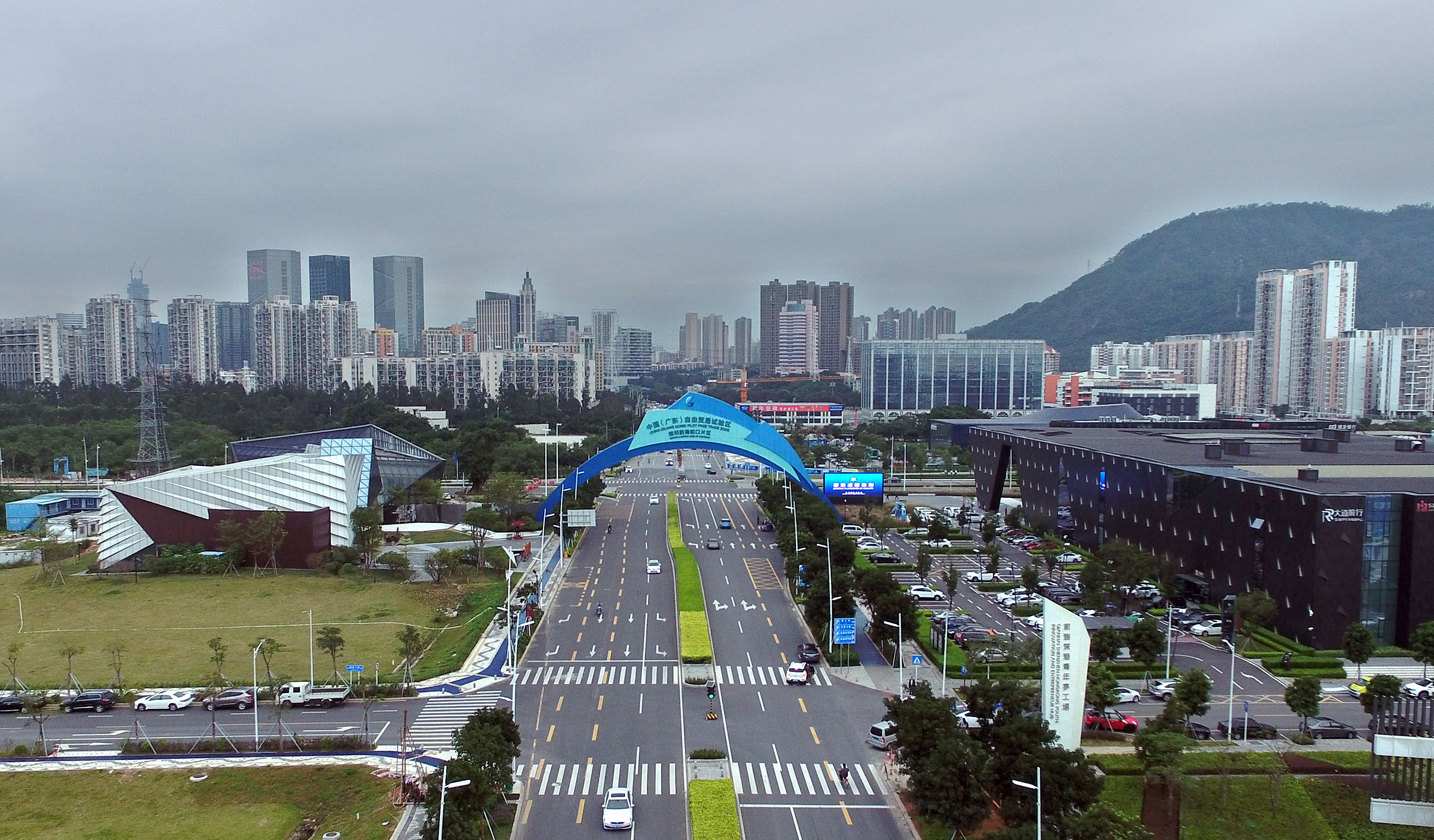 粵港澳大灣區(qū)迎萬億級基建投資 打造世界第四大灣區(qū)