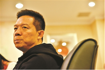 樂視員工工資發放 樂視稱賈躍亭將延期回北京