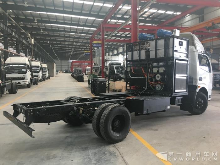 一項有前途的產業！水氫燃料汽車下線運行