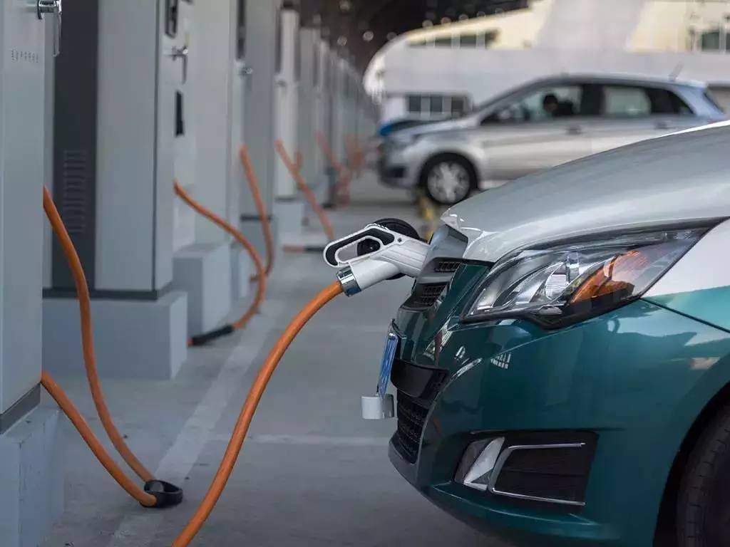 新能源汽車發展或將加速　購置稅免征時限延長到2020年？