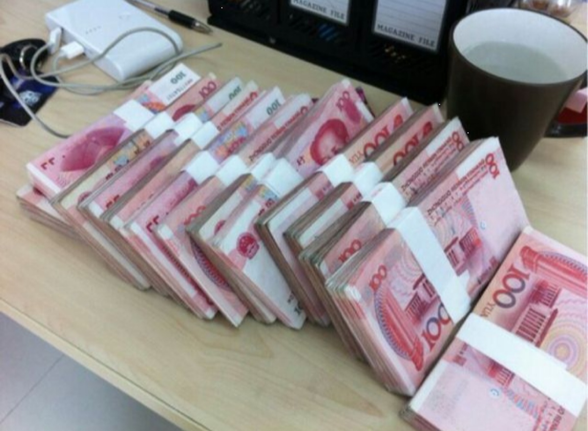 直擊居民樓現(xiàn)2億鈔票的背后 罪魁禍首竟是它!