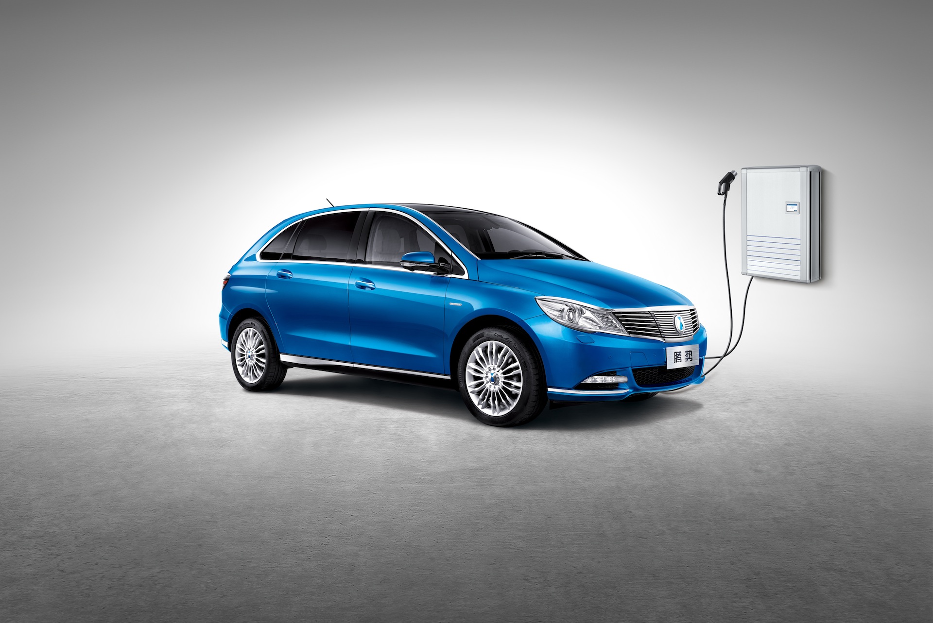 一輛電動汽車能開多久？這些車企告訴你