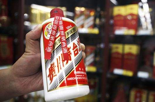 業(yè)內(nèi)：供不應(yīng)求 春節(jié)前貴州茅臺(tái)售價(jià)或破2000元