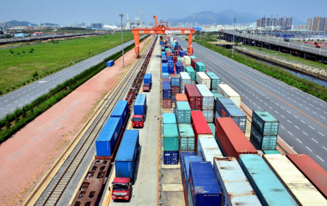<b>今日上市公司看點：一帶一路暴漲，輝豐自曝家丑</b>