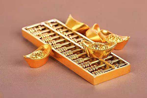 貿(mào)易戰(zhàn)VS加息前景 黃金1320上方整理