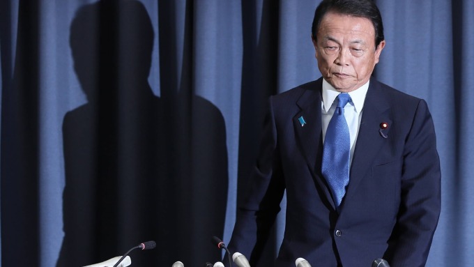 日財長麻生太郎：新興貨幣貶值恐引發全球金融風險