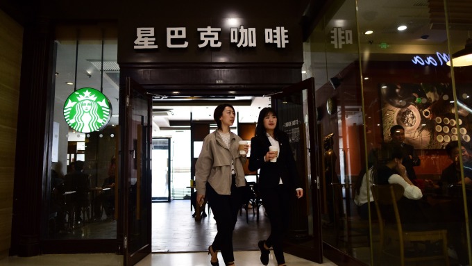 星巴克與阿里巴巴達成合作協議將展開全方位新