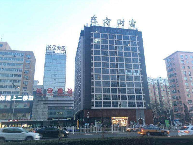 東方財富閃崩 這些股提前避免踩雷