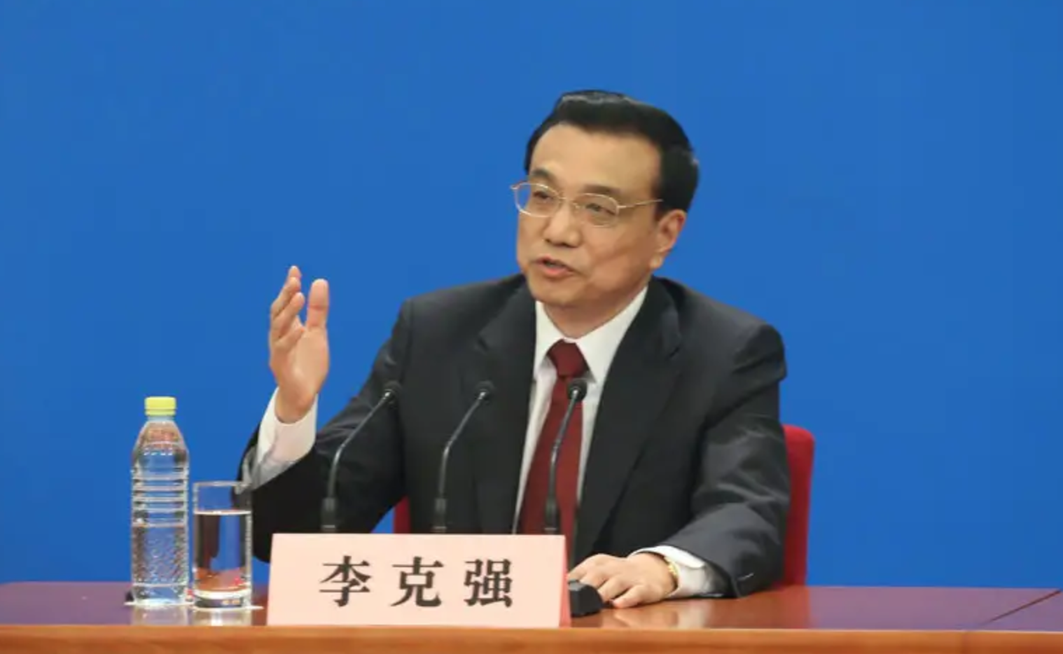 國常會：財政貨幣政策以就業(yè)優(yōu)先導(dǎo)向