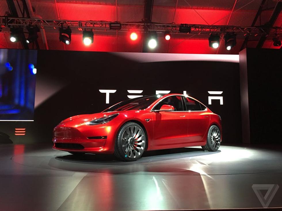 特斯拉首臺Model 3已正式下線 正在最后質檢
