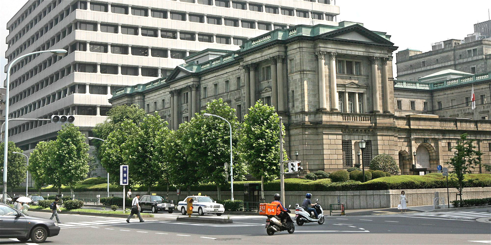 <b>7月18日周二財經早參：姥姥不疼，舅舅不愛，創業板完了！</b>