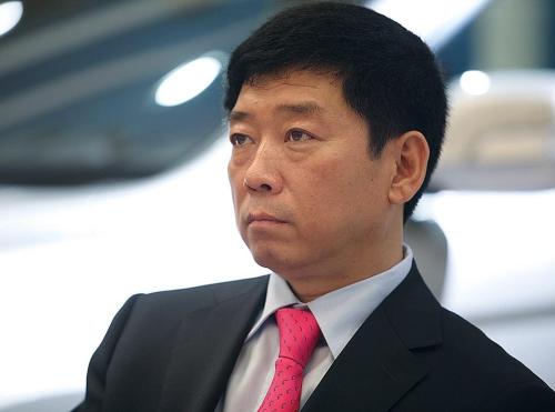 ?中國汽車界少帥，26歲掌舵，長城汽車被古巴印