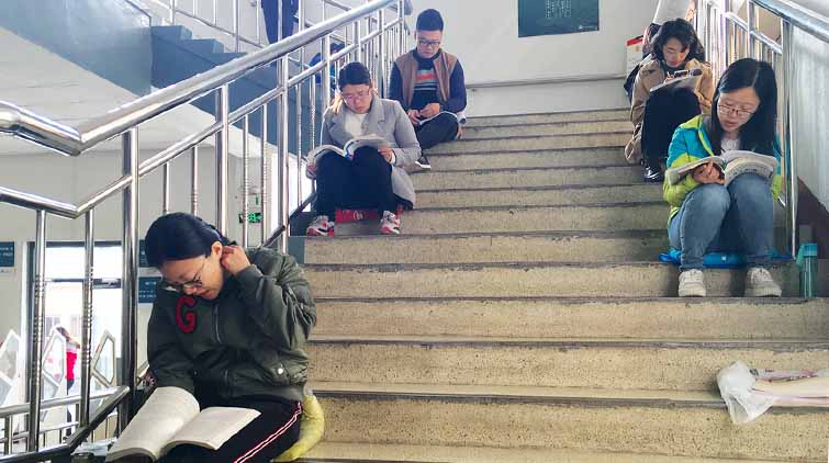 “大學生學習不刻苦是違法的”？大學畢業的你知道嗎？