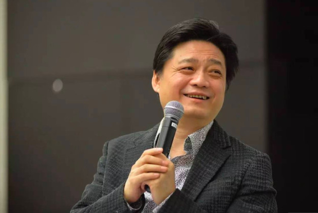 一天損失124億！崔永元事件倒霉的可不止范冰冰