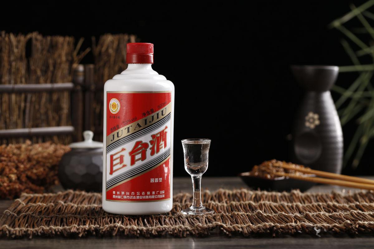 酒價淡季不淡 茅臺引領消費升級