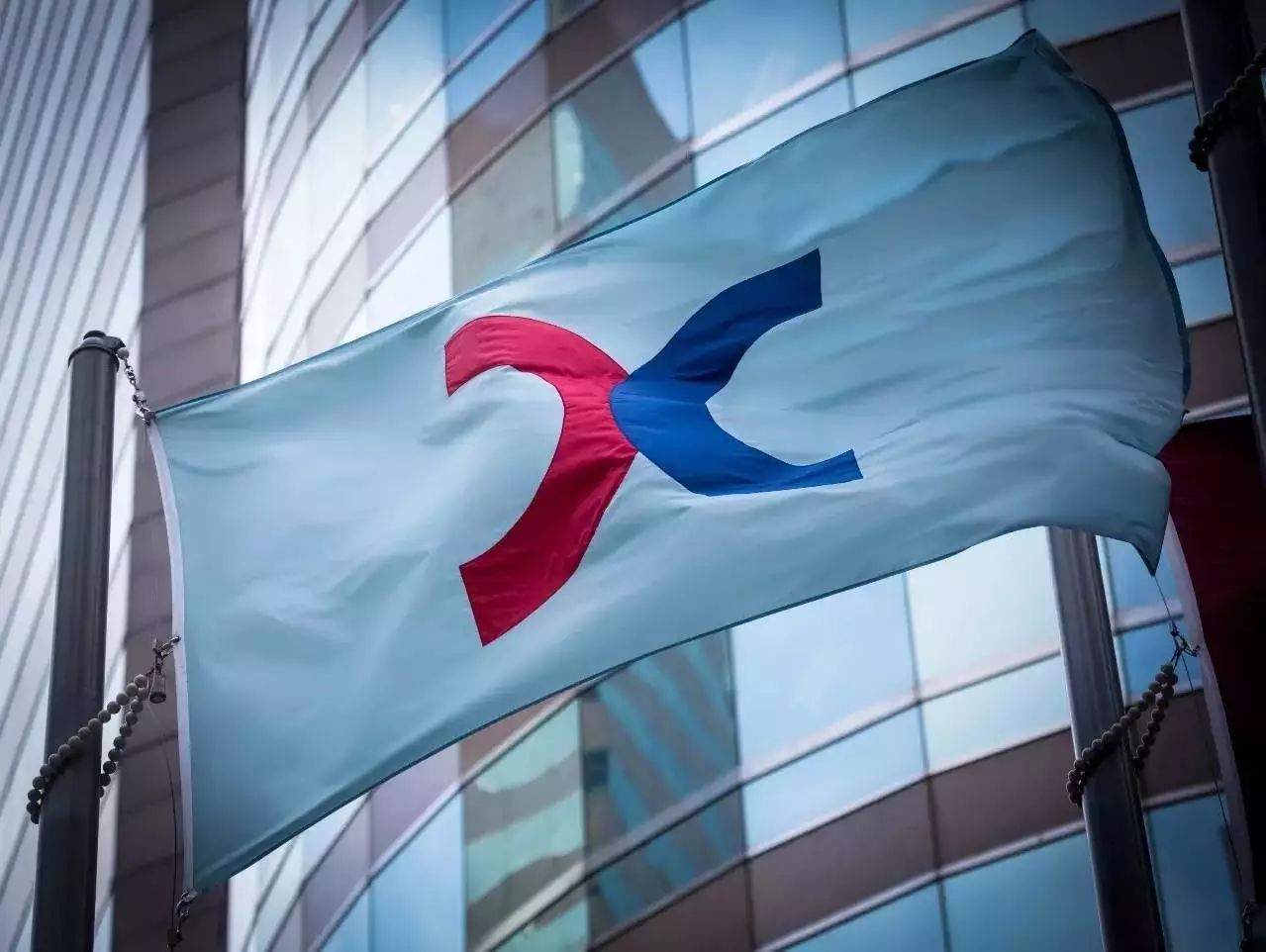 巨虧到豪賺：港股新經濟公司財報內幕