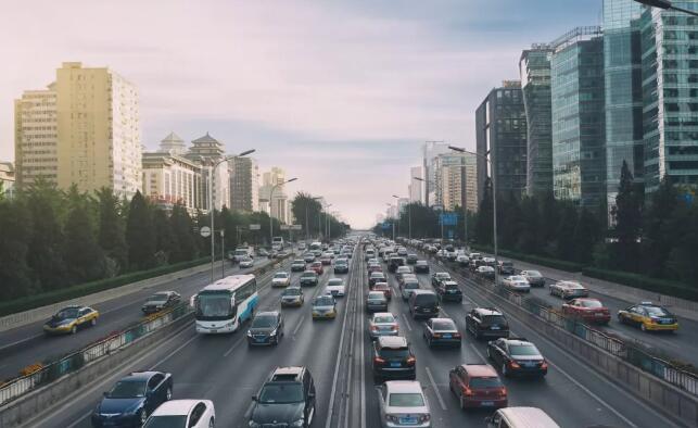 股市論壇-汽車要取消限購了？