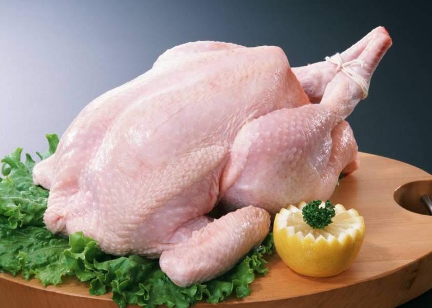 全國雞肉價(jià)格3年首降 養(yǎng)雞概念股及