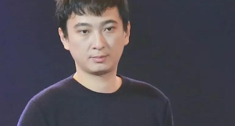 王思聰稱應嚴查以嶺藥業遭回懟
