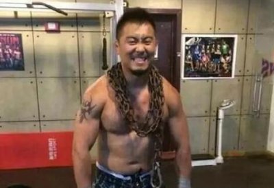 高手邀戰(zhàn)徐曉冬 “格斗狂人”公司查無(wú)所蹤！