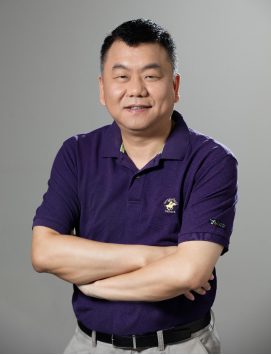 央視對(duì)話互聯(lián)網(wǎng)險(xiǎn)企代表_安心互聯(lián)網(wǎng)保險(xiǎn)總裁鐘誠(chéng)受訪
