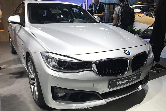 這輛原型車聯合了英特爾、Mobileye、德爾福等合作，車上有攝像頭、激光測距器、雷達等多種傳感器。駕駛員雙手完全離開方向盤時，車輛也可自動根據預定軌跡形勢，并且在行駛途中可以自動檢測障礙物、行人以及交通指示燈等。