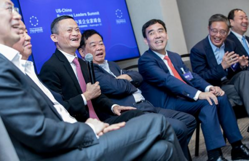 中美企業家峰會中方發起人馬云：我們要不斷完善