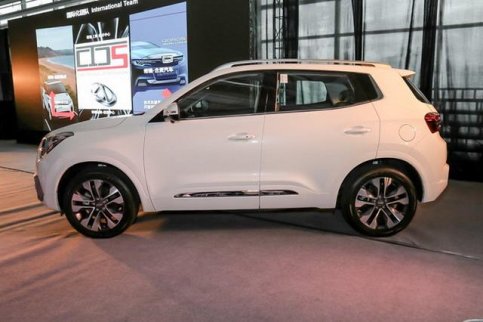 奇瑞瑞虎新車 5X實(shí)車亮相
