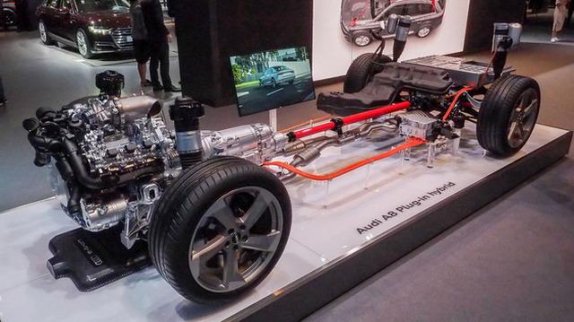 奧迪新A8L e-tron國(guó)內(nèi)路試諜照曝光