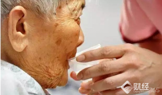 在美國這是1.36億人需要的“大生意”，中國剛剛起步