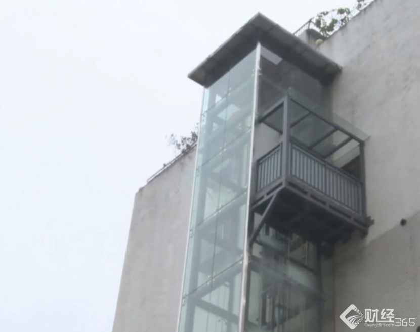 重慶“最牛電梯”