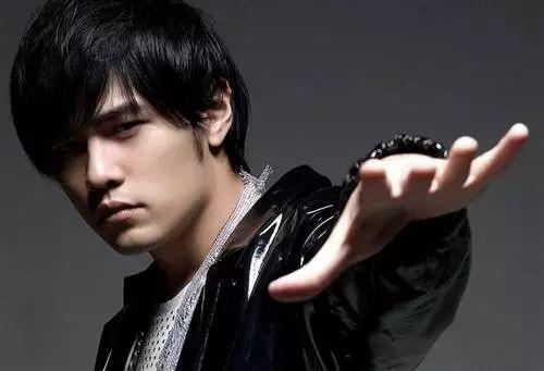 創業資訊|多才多藝多面手！明星人人有本生意經！
