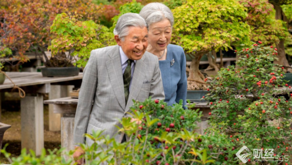 傳日本天皇2019年3月底退位　妻子生日愿望：過平