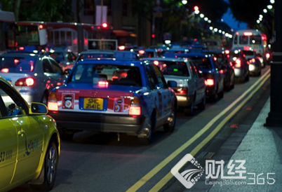新加坡的汽車(chē)被限制?政府出手：控制乘用車(chē)數(shù)量增長(zhǎng)