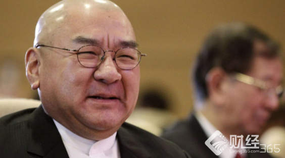 揭秘尹衍梁從流氓小混到萬億公司霸道總裁的完美蛻變！