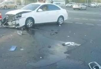 科目二學(xué)員駕車(chē)撞死老人 這位教練的心真大!