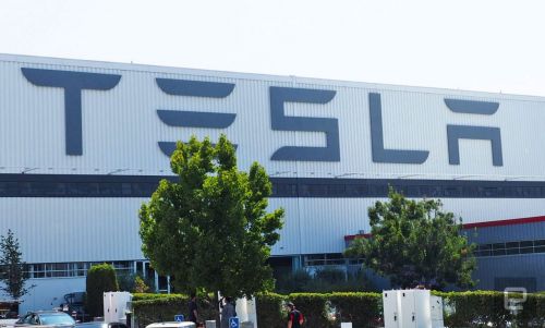 志得意滿的特斯拉 會否成為電動汽車領域的黑莓？