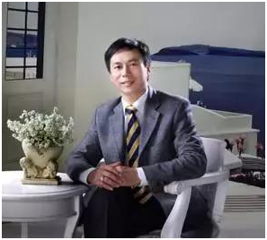 創(chuàng)業(yè)資訊：窮小子借900元闖天下 靠“吃虧”換來新天地！
