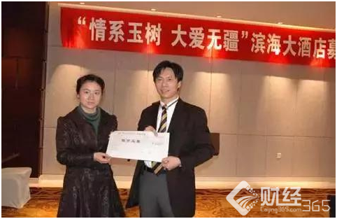 創業資訊：窮小子借900元闖天下 靠“吃虧”換來新天地！
