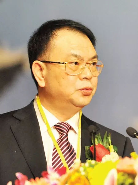 創業資訊：“鋼”老板癡迷技術 折騰成能源首富！