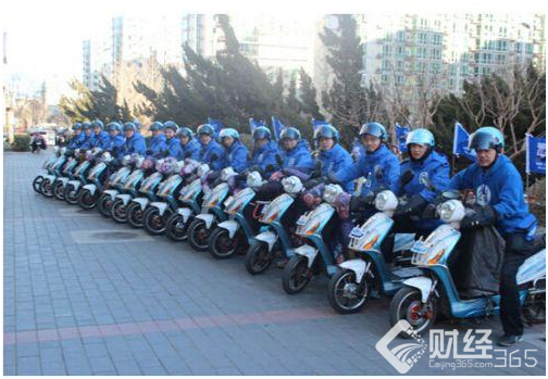 帶著仨同學送外賣，三年擴張50倍 如今還吞并了百度外賣！