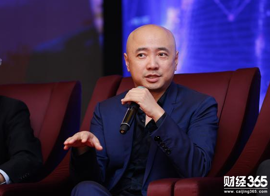 徐崢