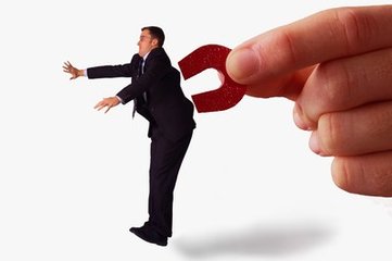 鄭有瑋：1.23美元大勢去已！黃金劫后何去何從？