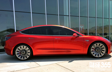 　特斯拉更新Model 3新訂單等待交付時間 最快4個月交付