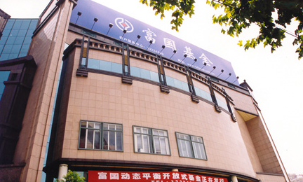 富國基金上演高臺跳水式暴跌？