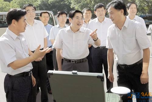 核工業